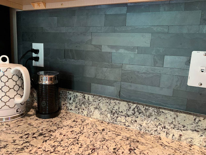 Kitchen Backsplash in Aspect's Charcoal Slate